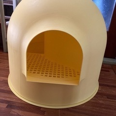 取引決定！猫トイレ　ドーム型　黄色