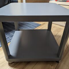 イケア IKEA サイドテーブル & キャスター付き