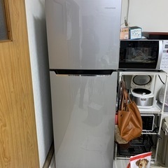 〖お譲り先決定〗Hisense 冷蔵庫 227L