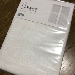 IKEA レースカーテン　アスクロッカ