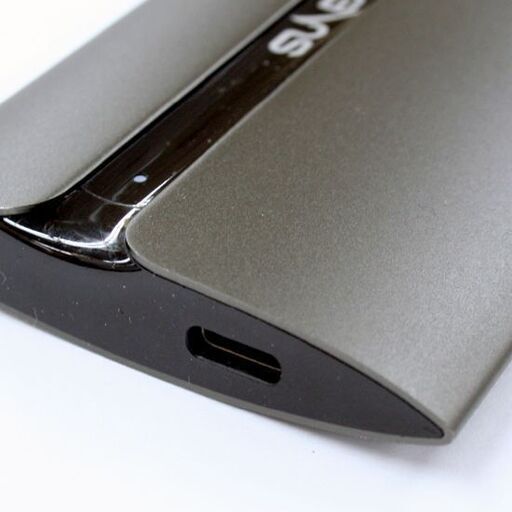 中古 外付けSSD 2TB SUNEAST Portable SSD USB3.1 Type-C SE-PSSD01AC-02TB 使用時間1943時間 札幌市 清田区 平岡