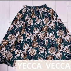 YECCA VECCA スカート