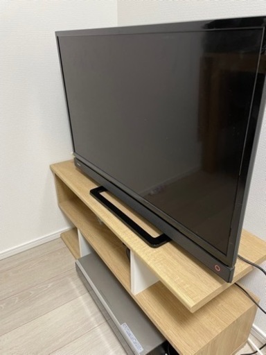 TOSHIBA 液晶テレビ　SONY Blu-rayレコーダー　テレビ台