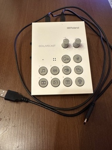 Roland ローランド / GO:LIVECAST Live Streaming Studio for Smartphones (GO LIVE CAST)