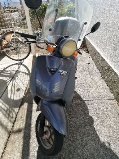 【３月末まで】ホンダトゥデイ【ヘルメット、ロックキー付き】