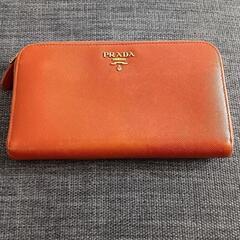 ★PRADA★ オレンジ色の長財布 サフィアーノ