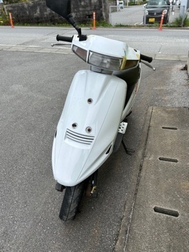 v100 不動