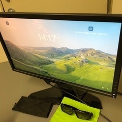 パソコンモニター　3Dメガネ