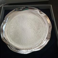 シルバーオオノの銀の皿