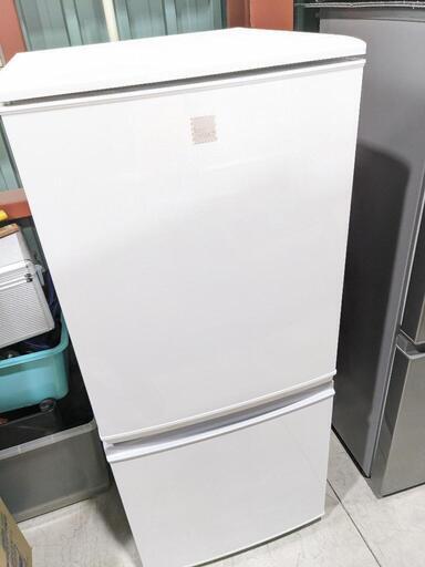 SHARP 137L 2ドア冷凍冷蔵庫 SJ-14E4-KW 2016年製 www.inversionesczhn.com