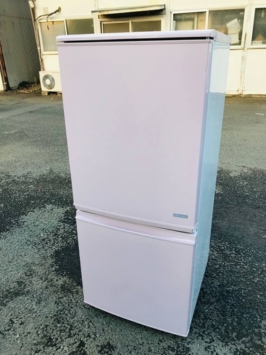 ♦️EJ86番 SHARPノンフロン冷凍冷蔵庫 【2015年製】