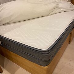 ほぼ新品❣❣12万で購入したセミダブルベッドとマットレス（3月4