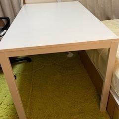 IKEA ダイニングテーブル