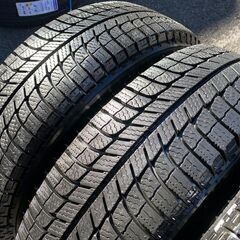 2021年製 バリ山 スタッドレス ハイエース、レジアスエース純正 15インチ