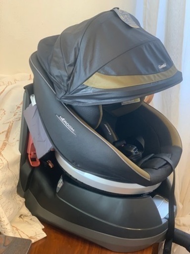 【お取引中】週末限定値下げ！combi  チャイルドシート ネムールシリーズ　NF-550