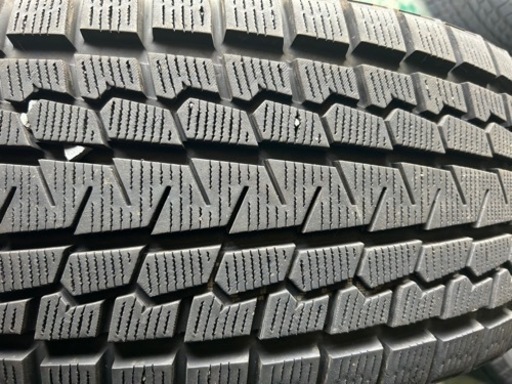 現行ハイラックス 純正ホイール＋スタッドレスタイヤ 265/65R17 【公式 