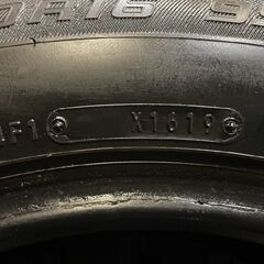 DUNLOP VEURO VE303 215/60R16 16インチ 夏タイヤ 4本 2019年製 バリ溝