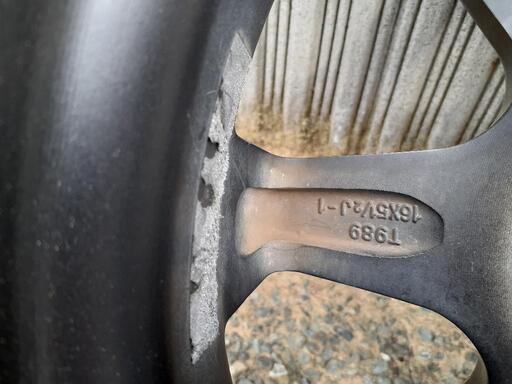 タイヤ、ホイール ジムニー ジオランダーAT 4本セット 走行少ない