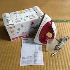 【美中古品】スチームアイロン 東芝 TA-B65