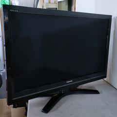 東芝　レグザ　３７型テレビ