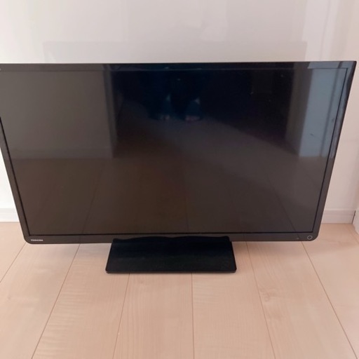 2015年製　TOSHIBA REGZA３２型テレビ