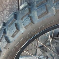 dトラッカー前後ホイール、オフタイヤ