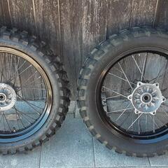 dトラッカー前後ホイール、オフタイヤ