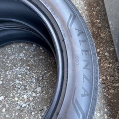 バリ山！4本セット235/55R20 夏タイヤ　残溝6.4mm バリ山！4本セット235/55R20 夏タイヤ 残溝6.4mm