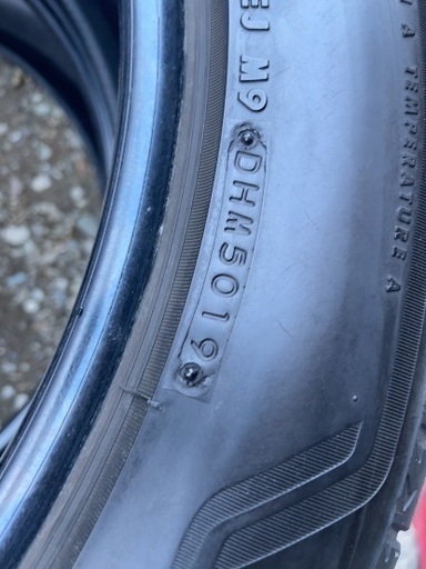 バリ山！4本セット235/55R20 夏タイヤ 残溝6.4mm