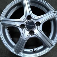 14インチ　マーチ　ヴィッツ