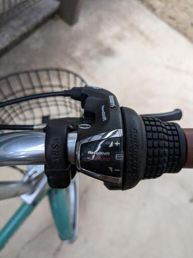 折り畳み自転車・半年使用のみ ダンニチ シマノ製6段ギヤ LEDオート