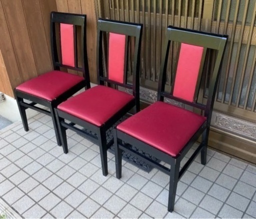 純喫茶やジャズ喫茶にあるようなチェア ビンテージ 昭和レトロ 椅子 赤