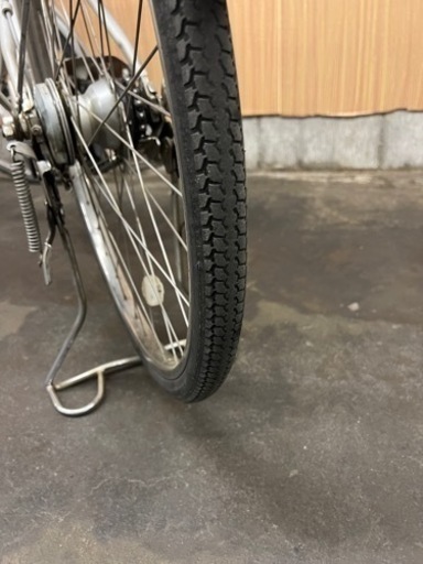 格安掲載‼️ 電動アシスト自転車 BRIDGESTONE アシスタ シルバー 26インチ  バッテリー 充電器有り 記載エリア配送可能◎ 引き取り割引き⭕️