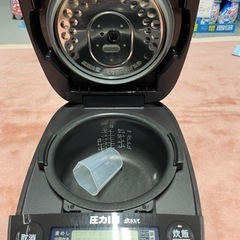 神戸市、たつの市で受け渡し可】タイガー 圧力IHジャー炊飯器 JPV-C100KG