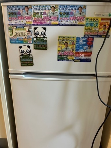 ノンフロン冷凍冷蔵庫（85×47×50）3/10から取引（箱無し、説明書有）