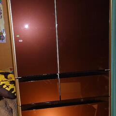 2016年製 日立 フレンチドア冷蔵庫：6ドア 定格内容積517L（R-G5200F）