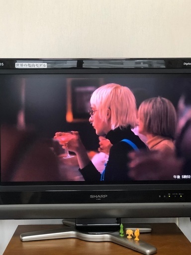 シャープ　液晶テレビ
