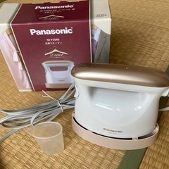 【譲り先決定】Panasonic 衣類スチーマー 2018年製　...