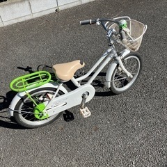子供用自転車 16インチ　グリーン×白　補助輪もあります
