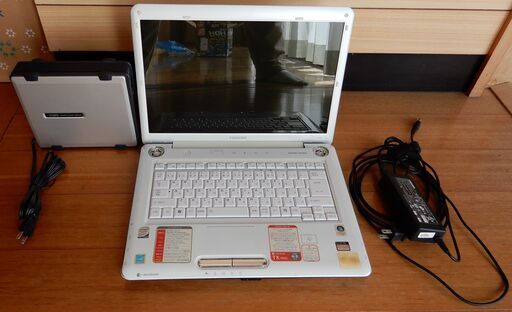 美品　Windows10　15.6インチ　ノートパソコン　東芝　dynabook