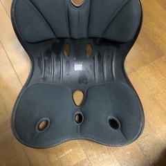 【値引き】カーブルチェア CURBLE CHAIR 姿勢矯正座椅子