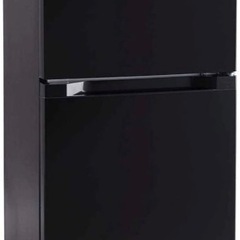 一人暮らし用冷蔵庫 色は黒です。
