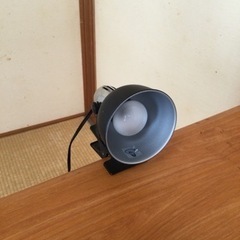 クリップ付き電気