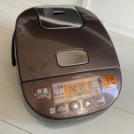 炊飯器 ZOJIRUSHI