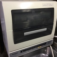 パナソニック食器洗い乾燥機NP-TR6 中古
