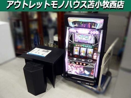 市内近郊限定 パチスロ 5号機 サミー 化物語 スロット 実機 コイン不要台 データランプ付き 説明書あり 回胴式遊技機 sammy 苫小牧西店