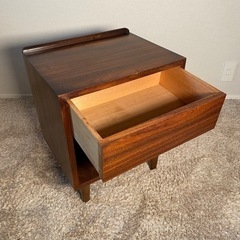 ローズウッド 北欧ビンテージ ベッドサイドボード スクエア