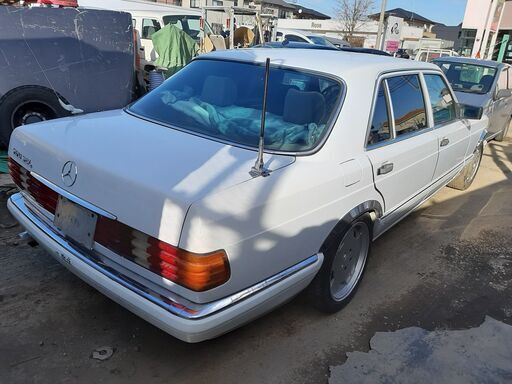 ベンツ560ＳＥＬ　型式Ｅ-126039