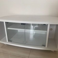 美品 テレビ台 白