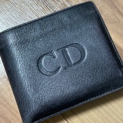 決まりました。Dior 二つ折り 財布